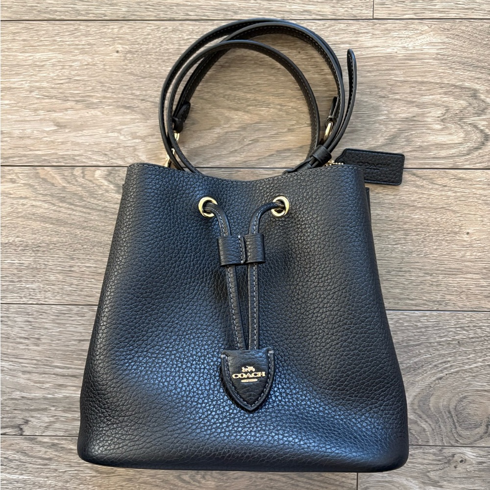 Coach Rowan Bucket Bag